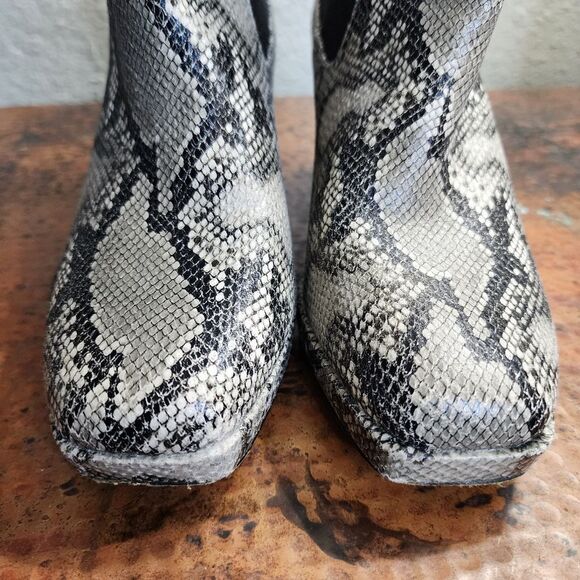 French Connection Penny Chelsea Block Heel Boots - Picture 7 of 16